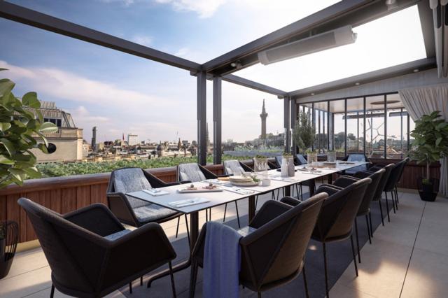 The Rooftop at The Trafalgar St James  one of Innerplace's exclusive bars in London