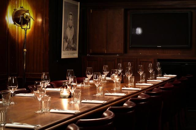 Hawksmoor Guildhall  one of Innerplace's exclusive restaurants in London